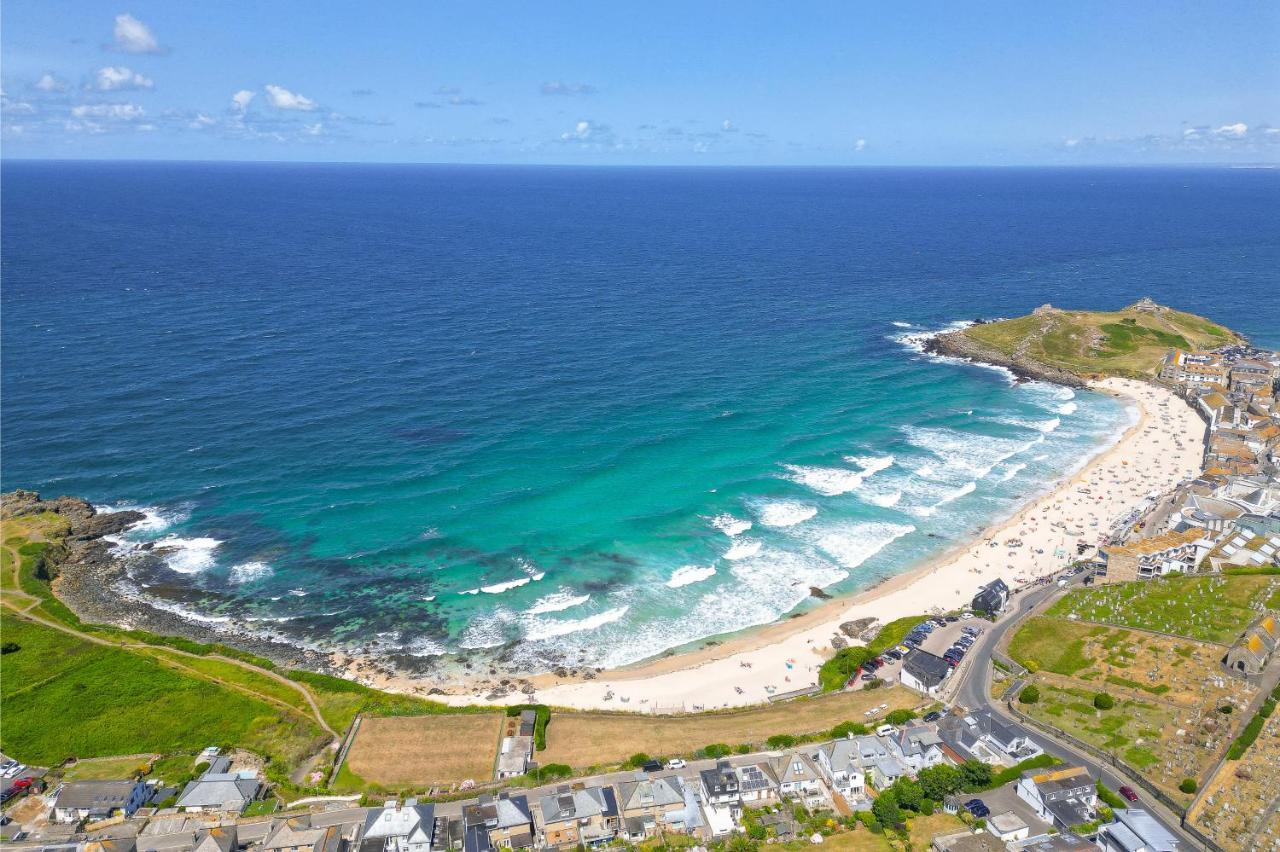 Seabreeze 3 - Seaview & Parking Lägenhet St Ives Exteriör bild