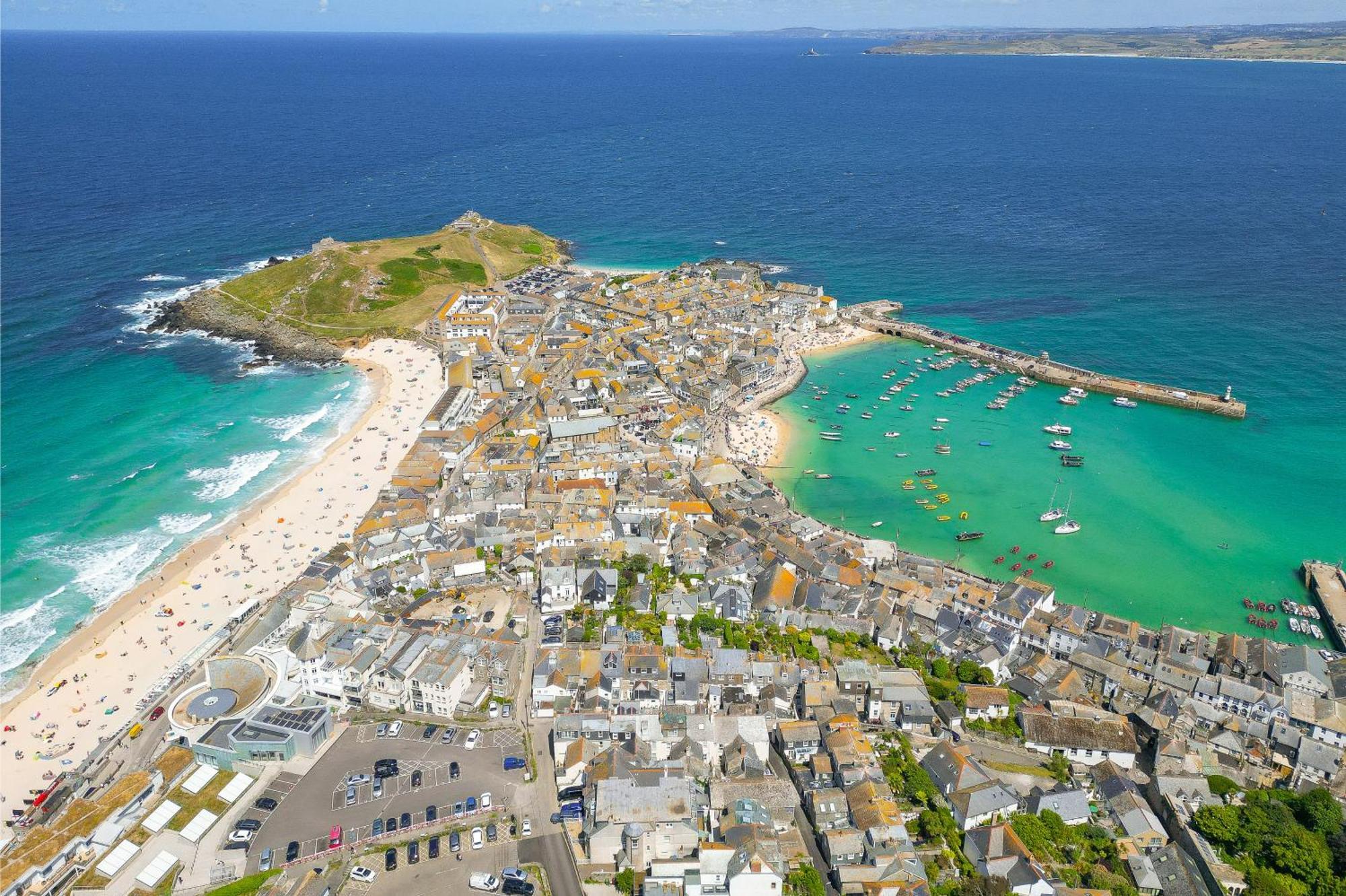 Seabreeze 3 - Seaview & Parking Lägenhet St Ives Exteriör bild